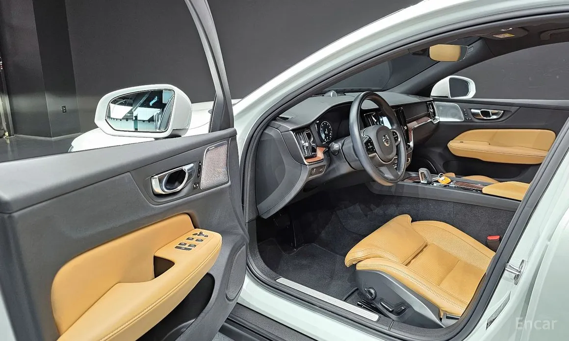 Volvo V60 2019 B5 Pro AWD