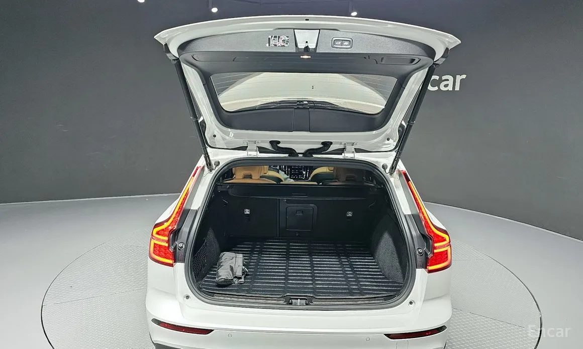 Volvo V60 2019 B5 Pro AWD