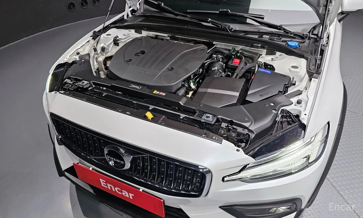 Volvo V60 2019 B5 Pro AWD
