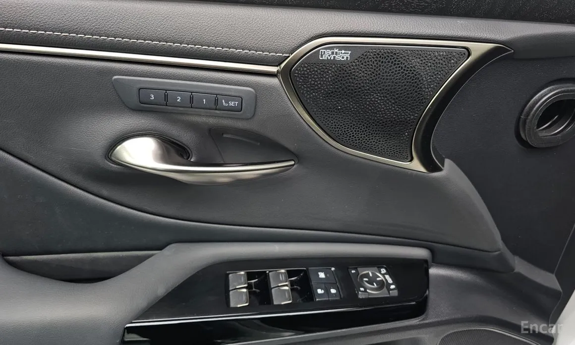 Lexus ES 2018 Executive