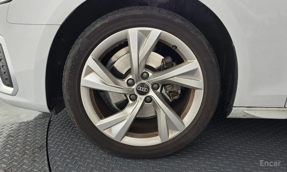 Audi A4 2016 40 TFSI Premium