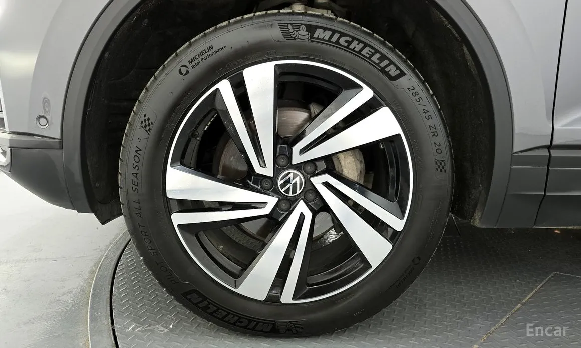 Volkswagen Touareg 2019 3.0 TDI Premium