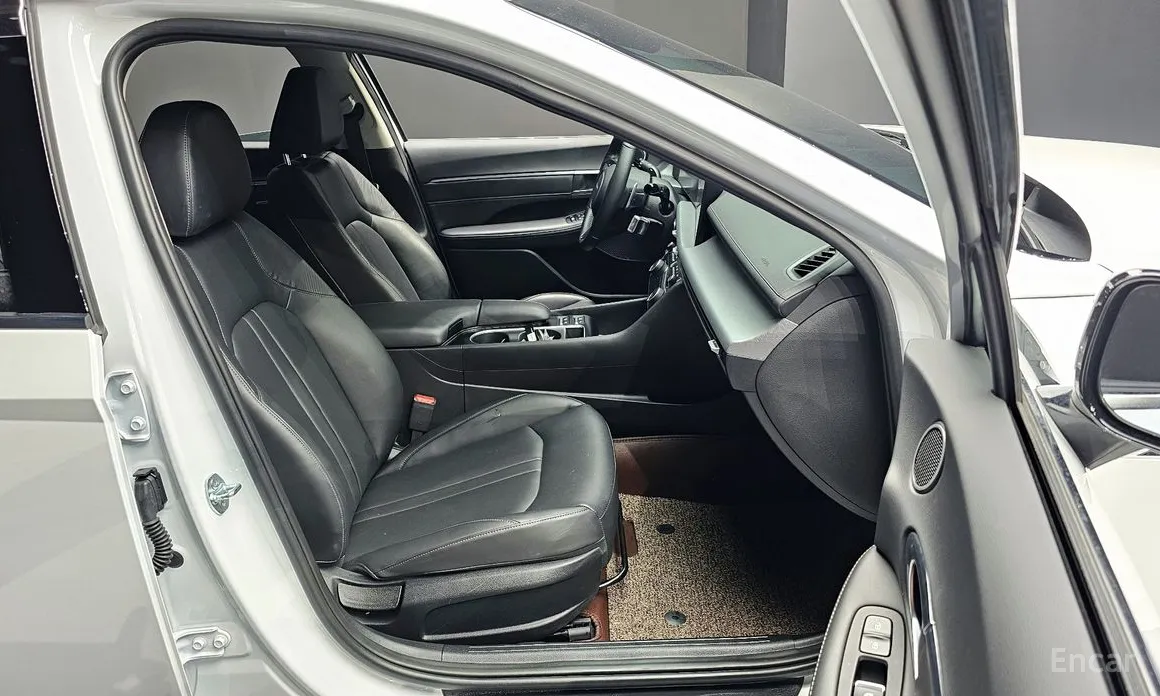 Hyundai Sonata 2023 2.0 LPG(Taxi)