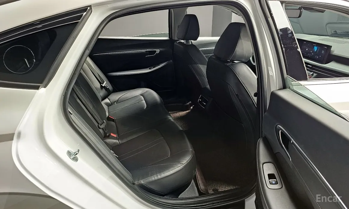 Hyundai Sonata 2023 2.0 LPG(Taxi)