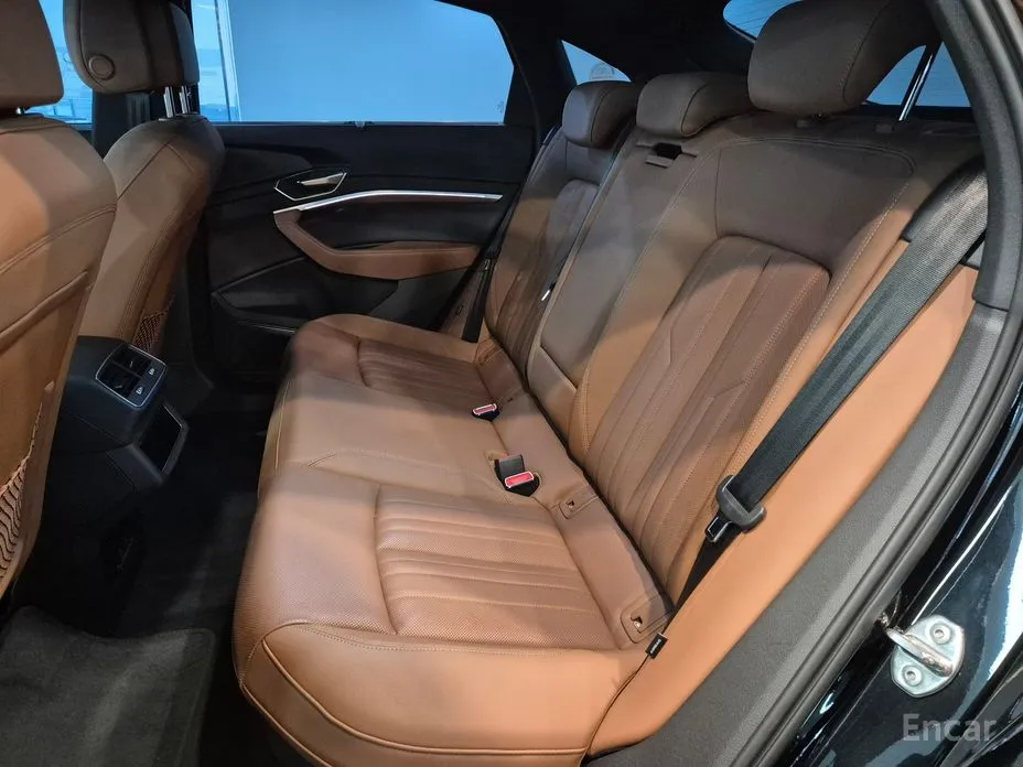 Audi Q8 e-tron 2024 55 Quattro Sportback