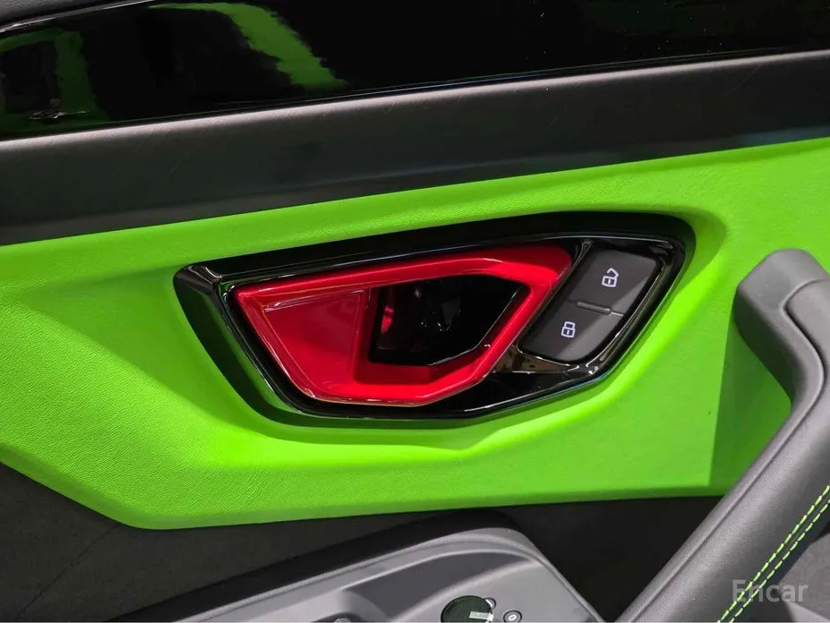 Lamborghini Urus 2018 4.0 V8 SE