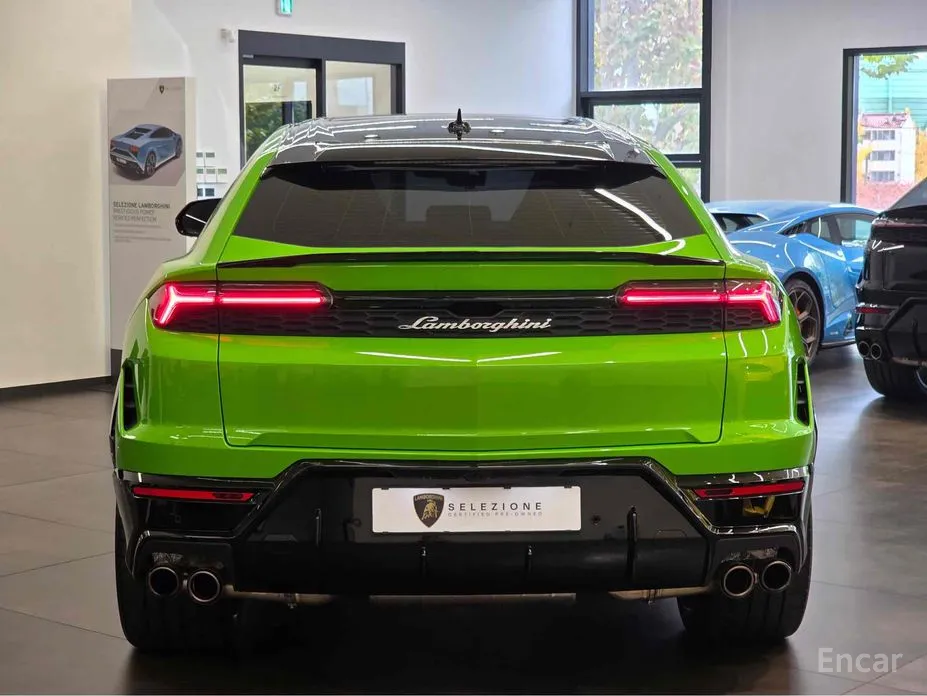 Lamborghini Urus 2018 4.0 V8 SE