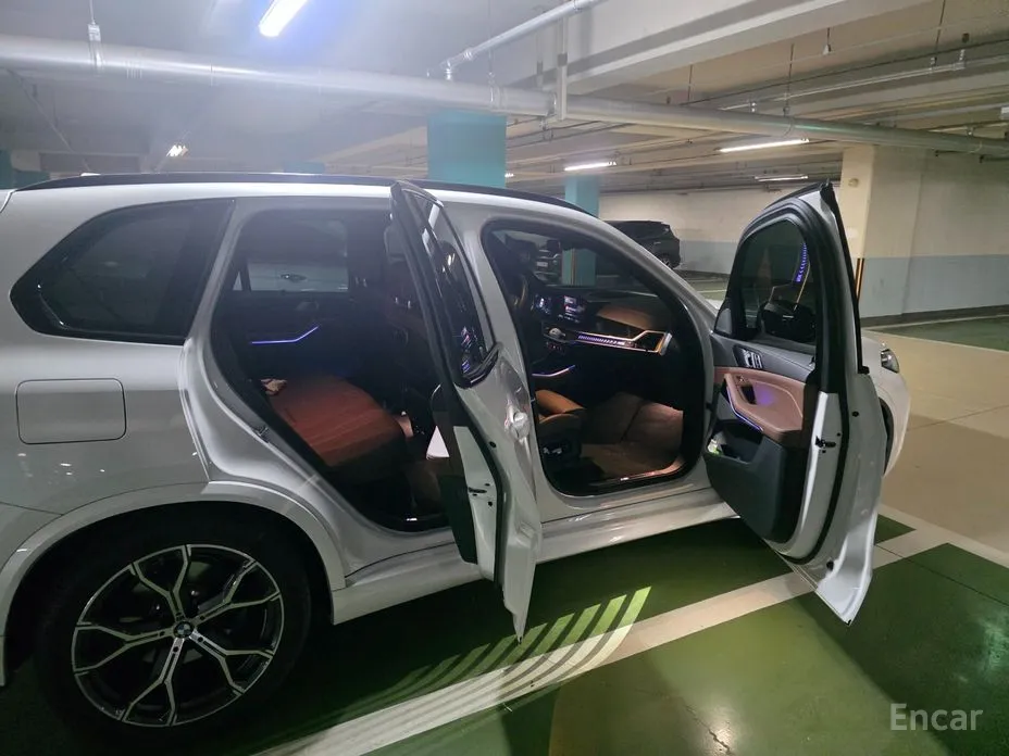 BMW X5 2019 xDrive 40i M Sport