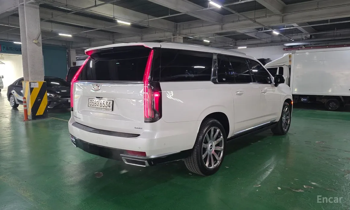 Cadillac Escalade 2021 6.2 ESV