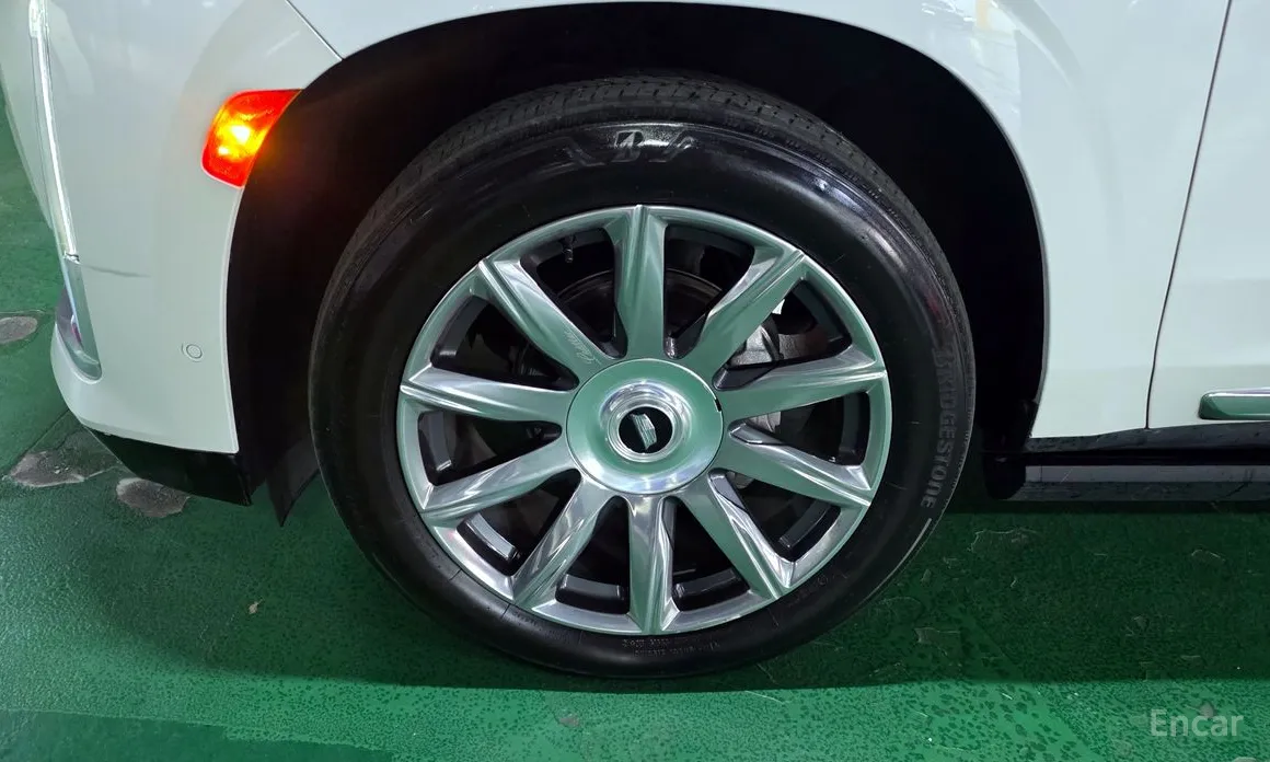 Cadillac Escalade 2021 6.2 ESV