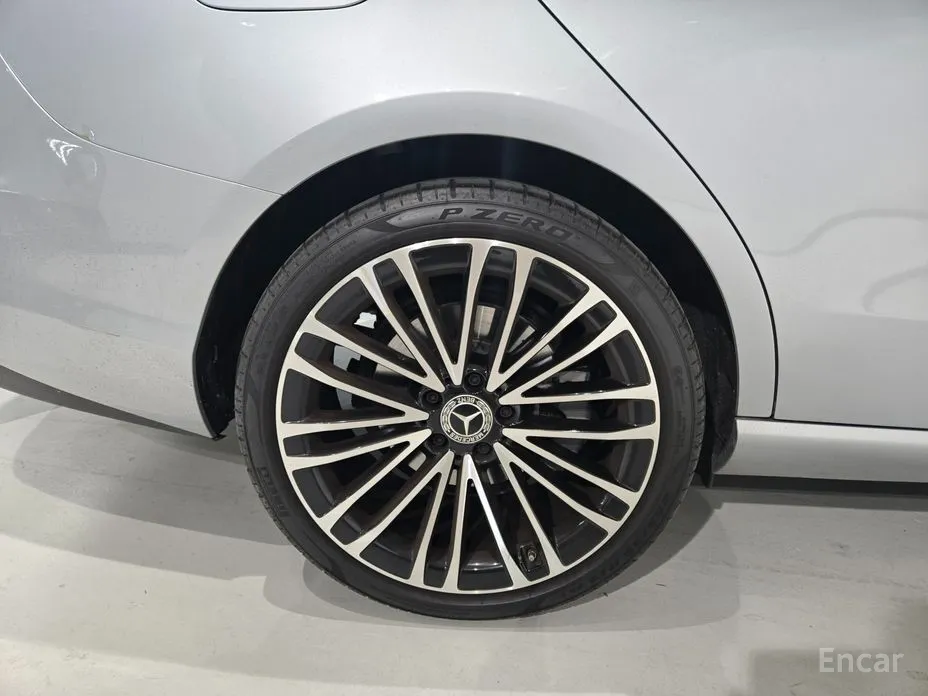 Mercedes-Benz C-Class 2022 C300 4MATIC Avantgarde