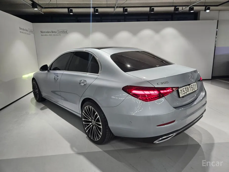 Mercedes-Benz C-Class 2022 C300 4MATIC Avantgarde