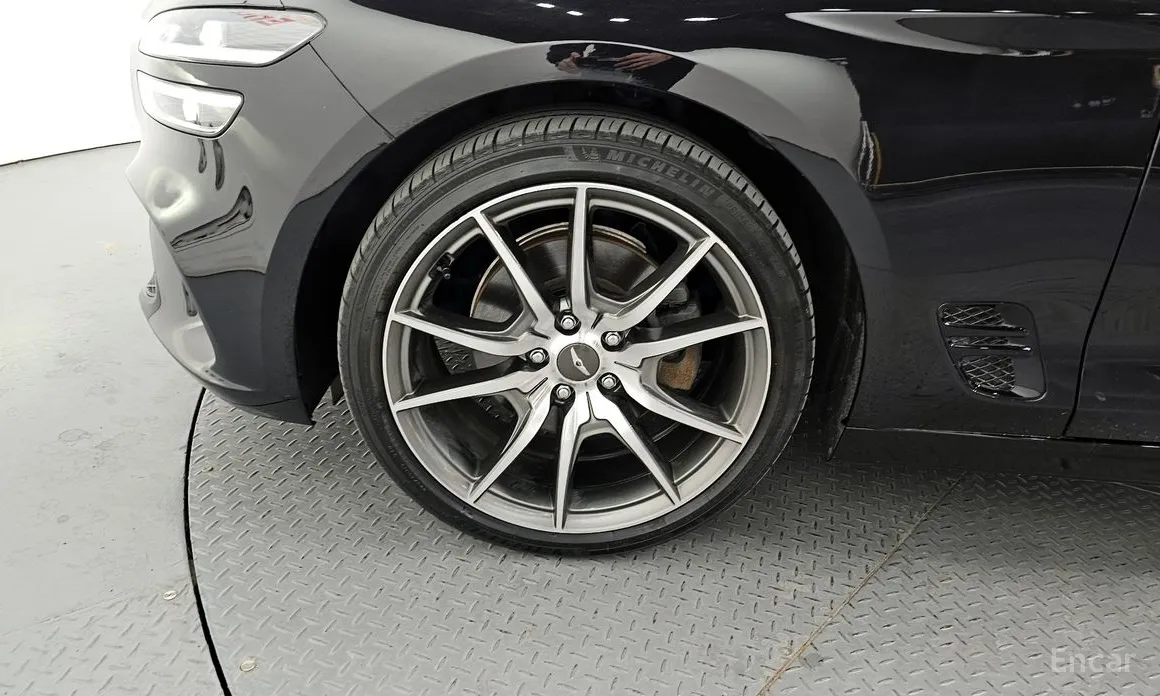 Genesis G70 2022 Gasoline 2.0T 2WD