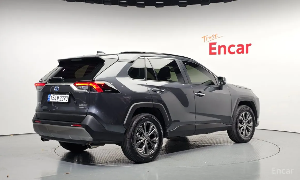 Toyota RAV4 2019 2,5 4WD Hybrid LTD