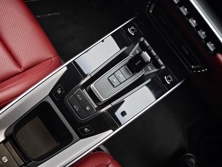 Porsche 911 2023 2023款 Carrera 3.0T