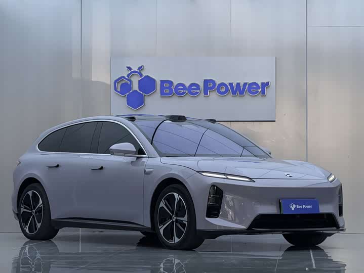 2025 Nio ET5T