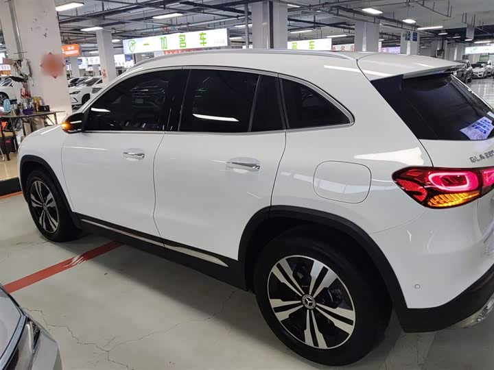 Mercedes-Benz GLA-Class 2023 2023款 GLA 220