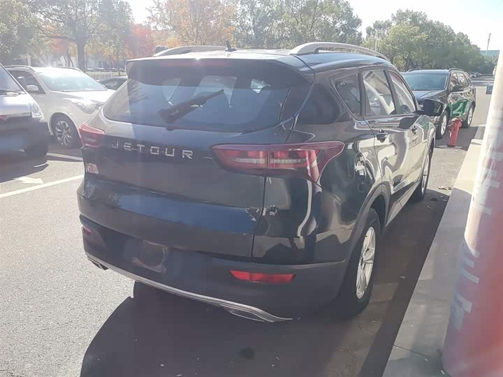 Jetour X70M 2021 2021款 1.5T DCT豪华伙伴型 7座