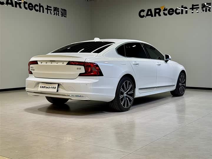Volvo S90 2025 2025款 B5 智远豪华版
