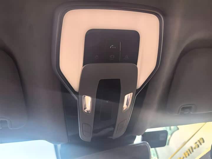 Hongqi HQ9 2023 2023款 2.0T 智联旗韵版