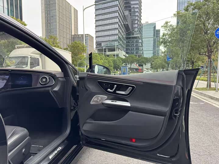 Mercedes-Benz EQE AMG 2023 2023款 AMG EQE 53 4MATIC+