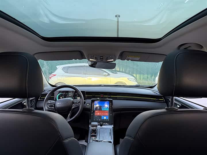 Roewe RX5 2023 2023款 PLUS 330TGI 自动领潮智享版