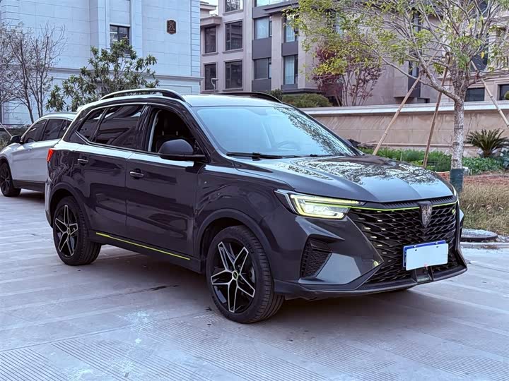 Roewe RX5 2023 2023款 PLUS 330TGI 自动领潮智享版