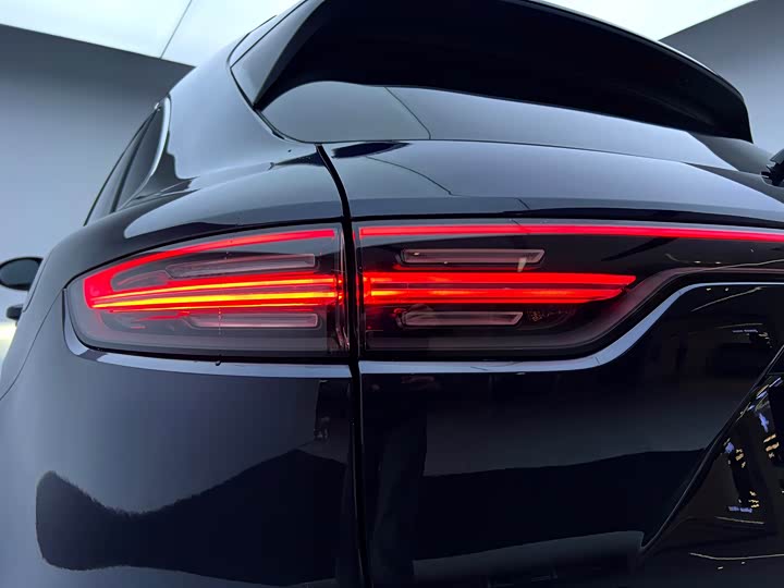 Porsche Cayenne Hybrid 2023 2023款 Cayenne E-Hybrid 2.0T