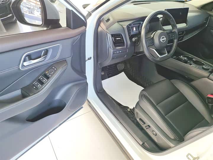 Nissan X-Trail 2023 2023款 e-POWER 超混双电机四驱豪华版