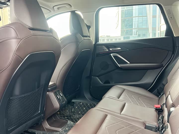 BMW X1 2024 2024款 sDrive25Li X设计套装