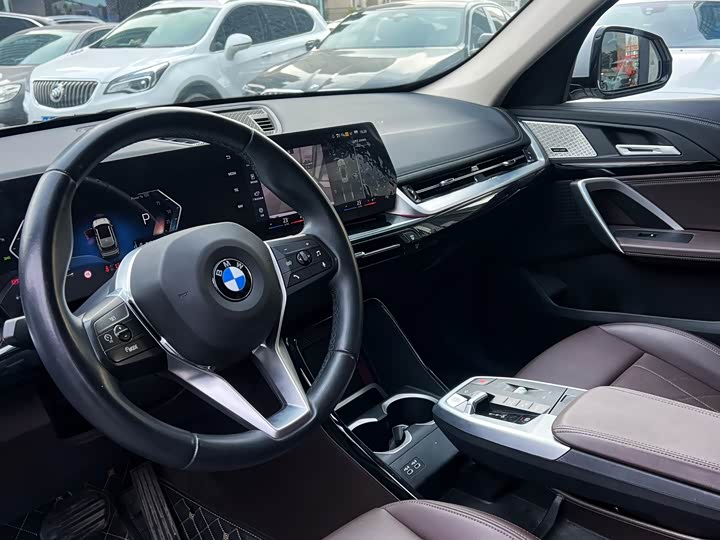 BMW X1 2024 2024款 sDrive25Li X设计套装