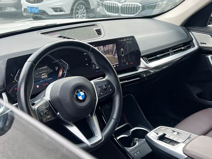 BMW X1 2024 2024款 sDrive25Li X设计套装