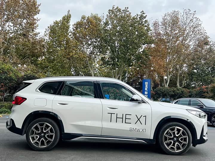 BMW X1 2024 2024款 sDrive25Li X设计套装