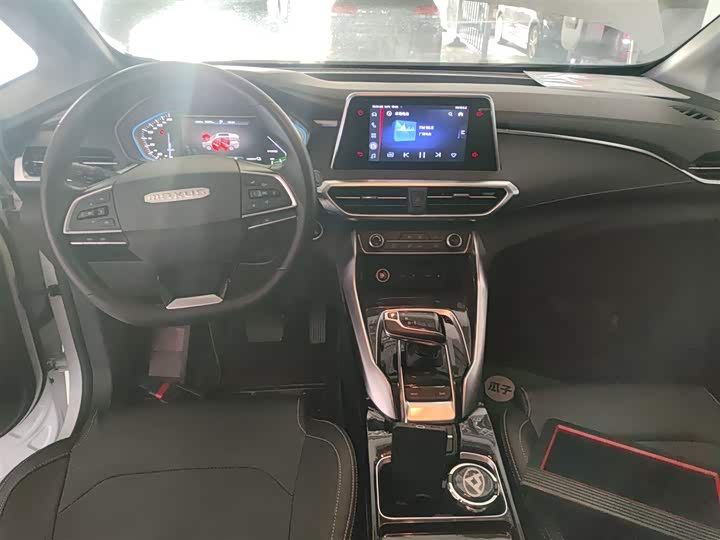 Maxus Euniq 5 2020 2020款 1.3T PLUG IN 精英版