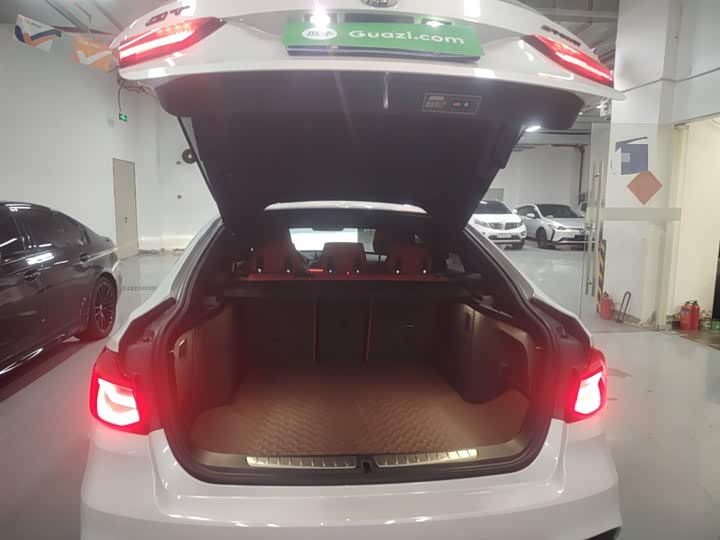 BMW 3 Series GT 2020 2020款 320i M运动曜夜版