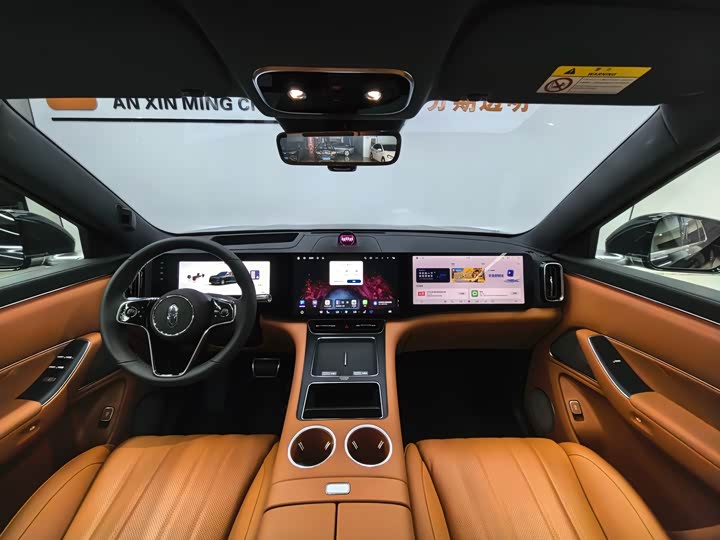 Aito M8 2025 2025款 增程 Ultra版 53.4kWh 6座版