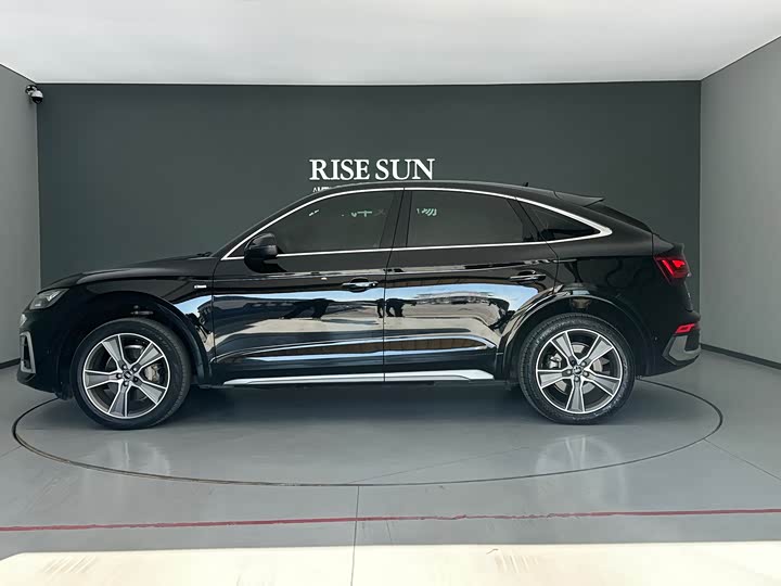 Audi Q5L Sportback 2022 2022款 40 TFSI 豪华型