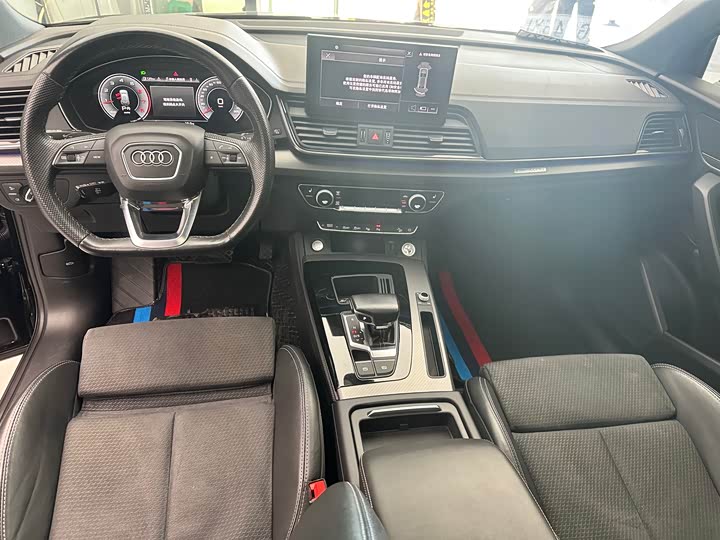 Audi Q5L Sportback 2022 2022款 40 TFSI 豪华型