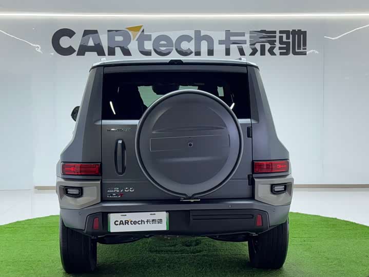 2024 Tank 700 Hybrid