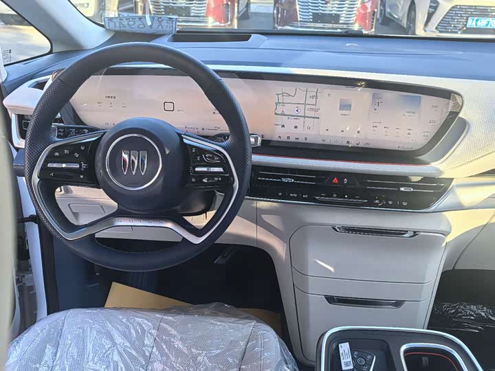 Buick GL8 Century 2025 2025款 2.0T 七座蕴世版