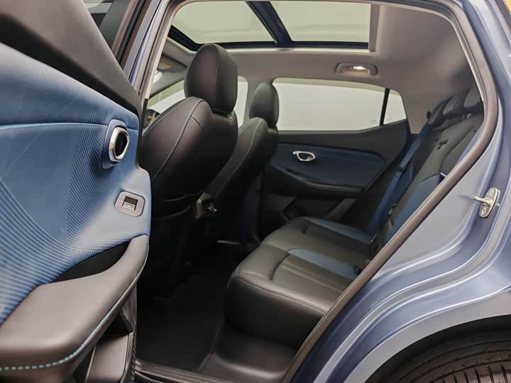 GAC Trumpchi GS3 2023 2023款 影速 270T R-STYLE版