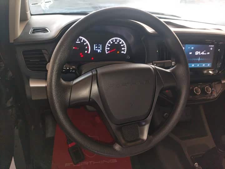 Dongfeng Forthing Lingzhi M5 2023 2023款 M5L 1.6L 基本型 7座