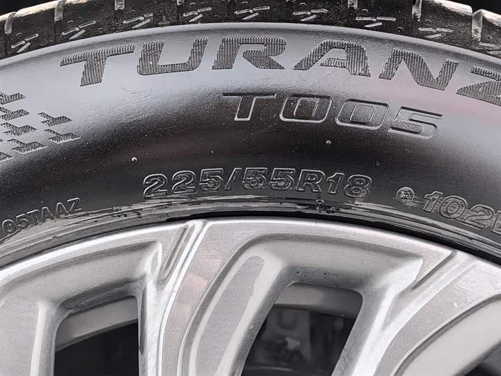 Buick LaCrosse 2025 2025款 28T 白金版