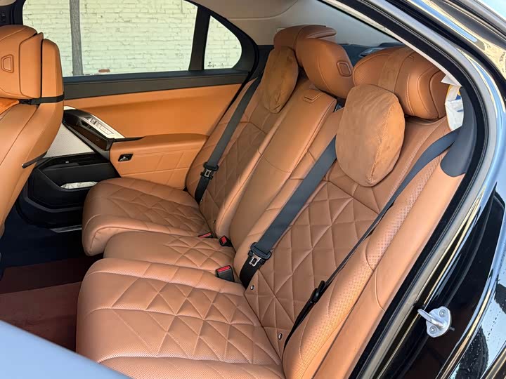 BMW 7 Series 2023 2023款 735Li M运动套装