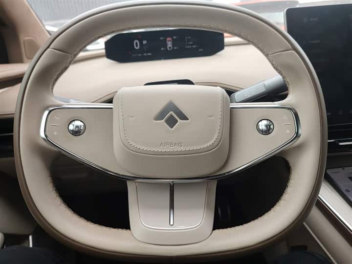 GAC Hyptec HT 2023 2023款 670 后驱特高压NDA版