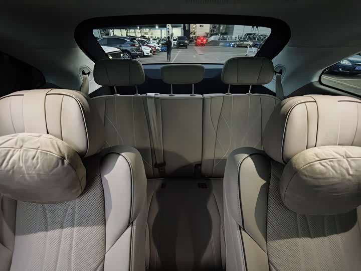 XPeng X9 2025 2025款 纯电 650长续航 Max