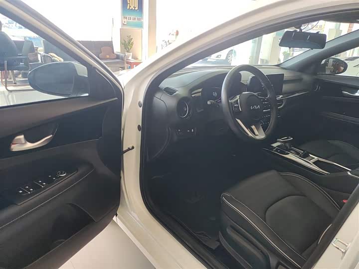 Kia K3 2023 2023款 1.5L CVT豪华版