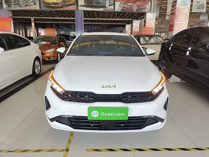 Kia K3 2023 2023款 1.5L CVT豪华版