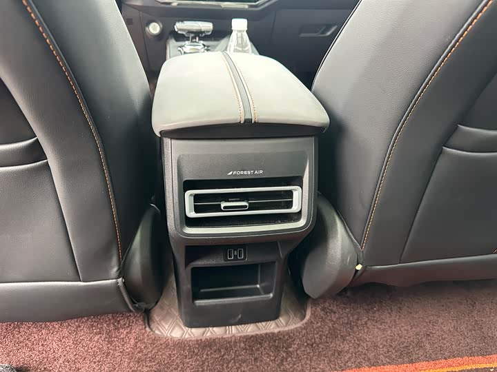 Changan Oshan Z6 Hybrid 2023 2023款 智电iDD 150KM旗舰PLUS智慧泊车版