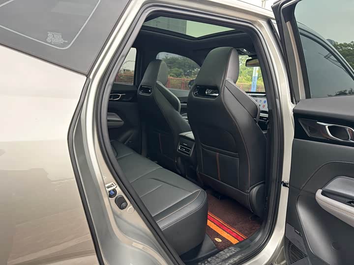 Changan Oshan Z6 Hybrid 2023 2023款 智电iDD 150KM旗舰PLUS智慧泊车版